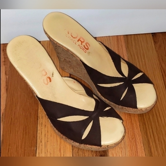 Michael Kors Wedge Sandals - Picture 1 of 9